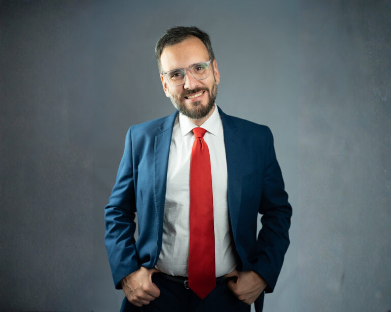 Tomás de Rementería lidera intención de voto en el distrito 7